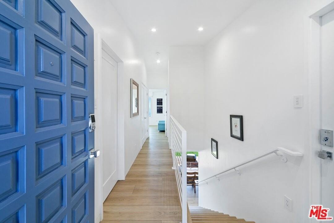 6817 Seawatch Lane - Photo 7 of 47