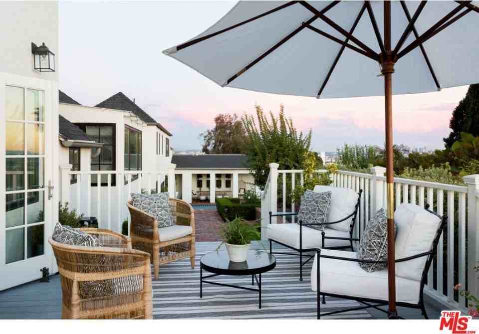 1359 Miller Drive - Photo 6 of 29