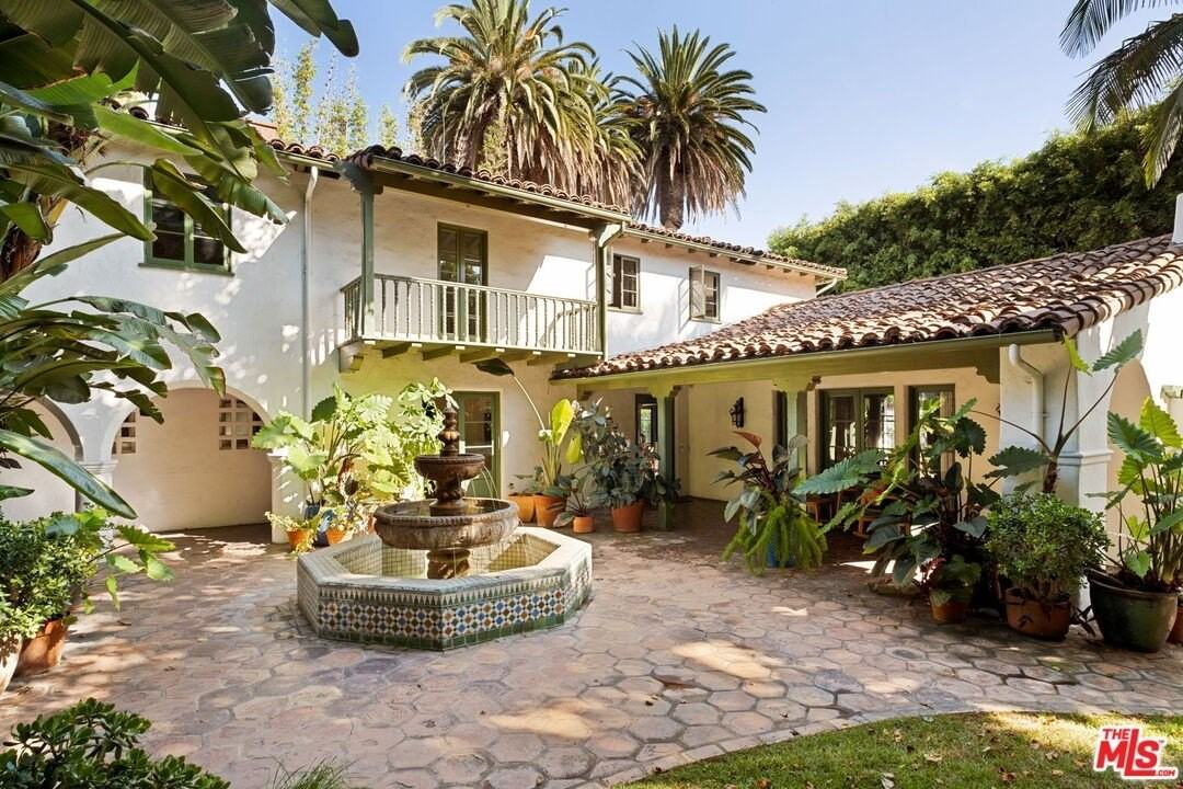 1800 Outpost Drive - Photo 3 of 40