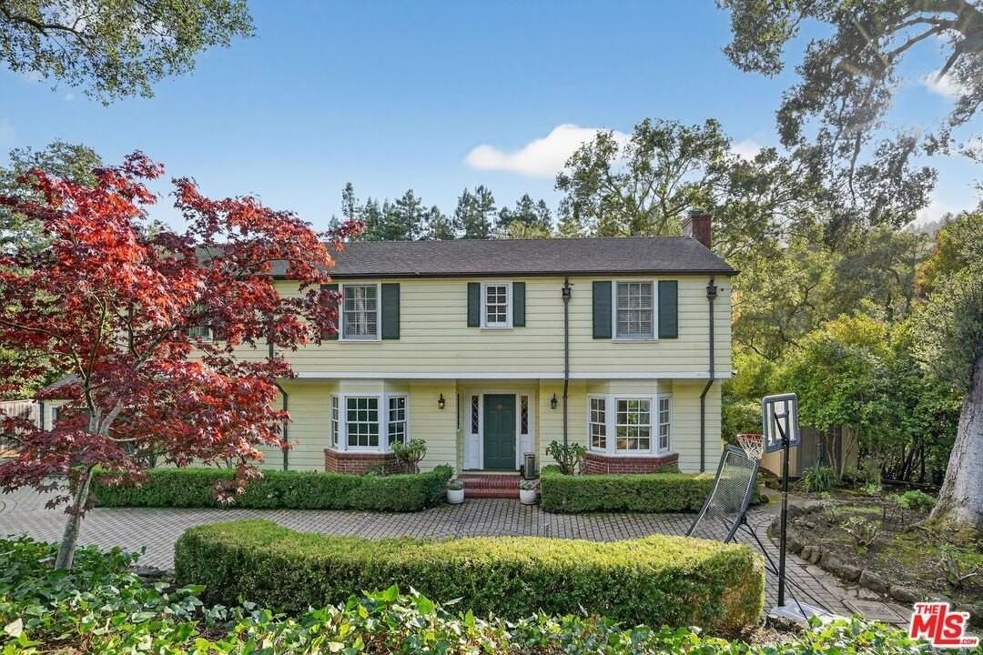 15 N Ridgewood Rd - Photo 2 of 28