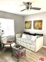 613 South Prairie Avenue #10 - Photo 1 of 1