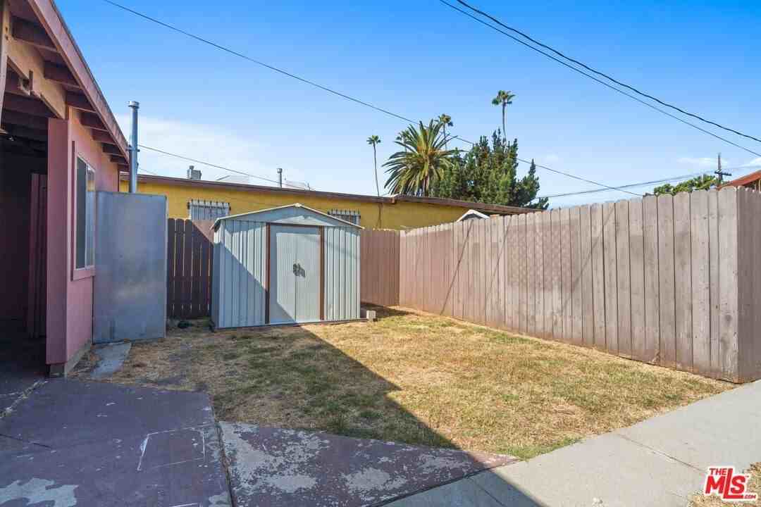 932 California Avenue - Photo 5 of 21