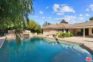 4315 Clybourn Ave - Photo 1 of 1