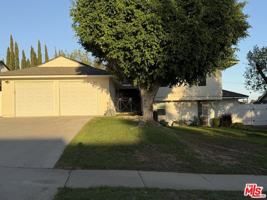 featured image of 9558 Swinton Avenue