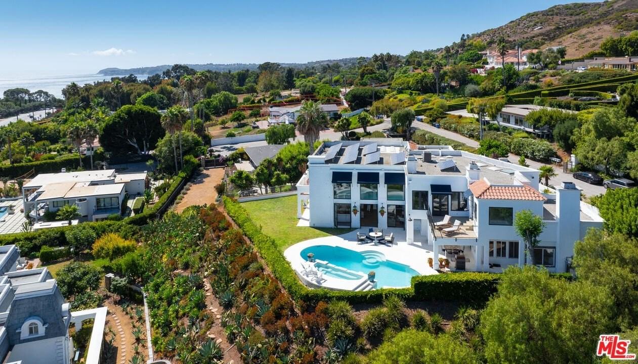 26742 Via Linda St - Photo 3 of 47