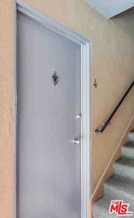 1275 Havenhurst Drive #4 - Photo 7 of 50