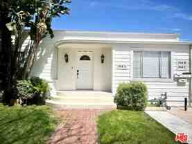 364 N San Vicente Blvd Apt B #B - Photo 1 of 1