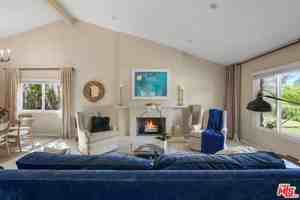 featured image of 3194 Rossini Place