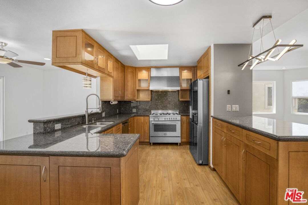 5164 Don Pio Drive - Photo 3 of 32