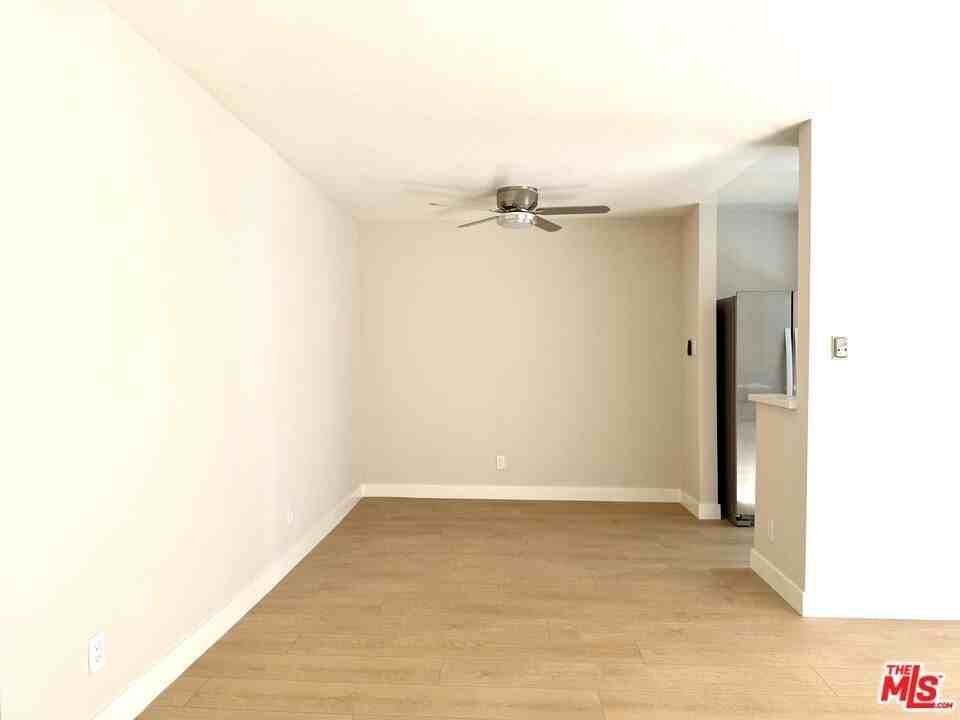 925 South Holt Avenue #2 - Photo 6 of 10