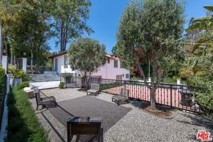 featured image of 905 Hartford Way