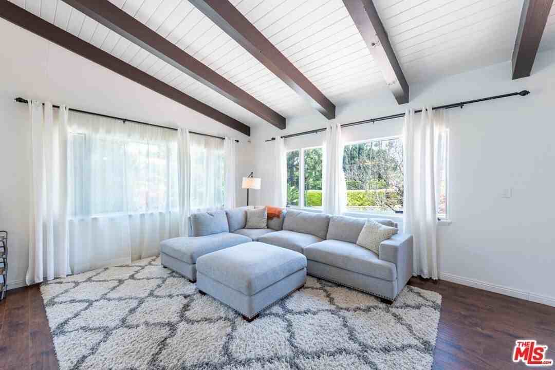 905 Hartford Way - Photo 6 of 19