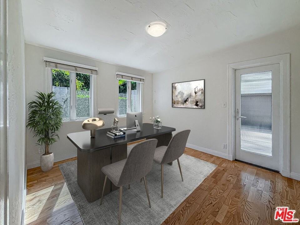 2123 Sycamore Canyon Road - Photo 5 of 36