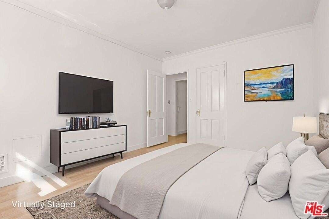 186 North Clark Drive - Photo 4 of 13