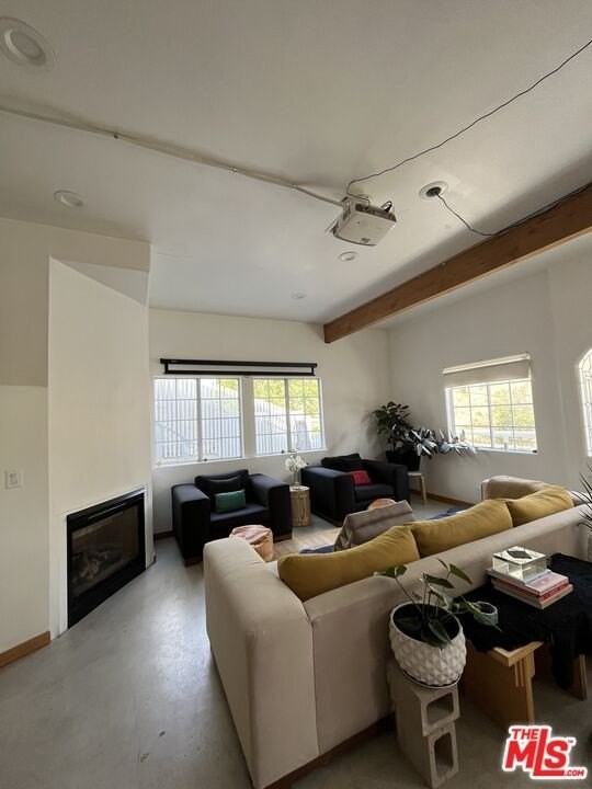 613 Museum Dr - Photo 7 of 18