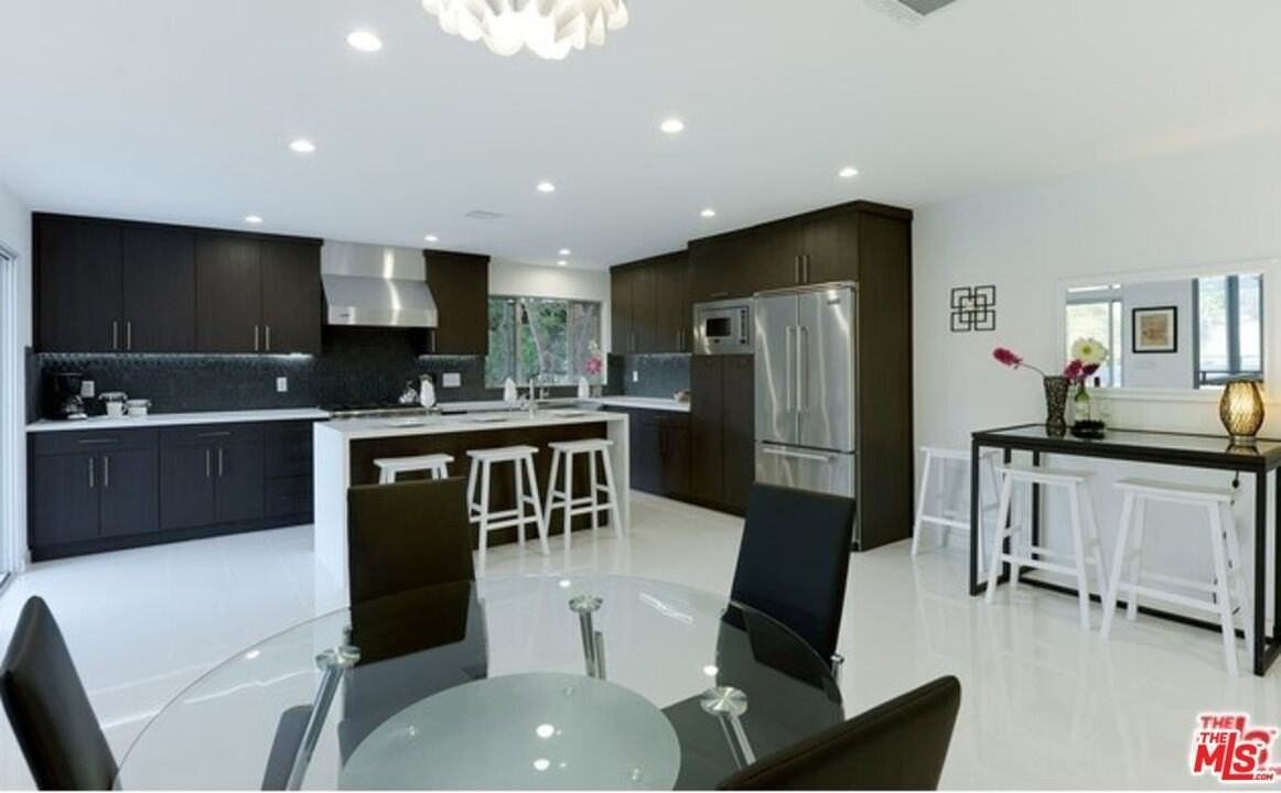 3624 Avenida Del Sol - Photo 6 of 42