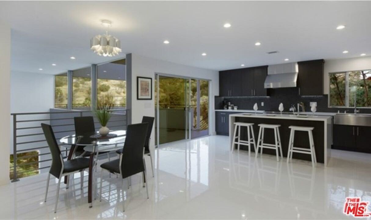 3624 Avenida Del Sol - Photo 7 of 42