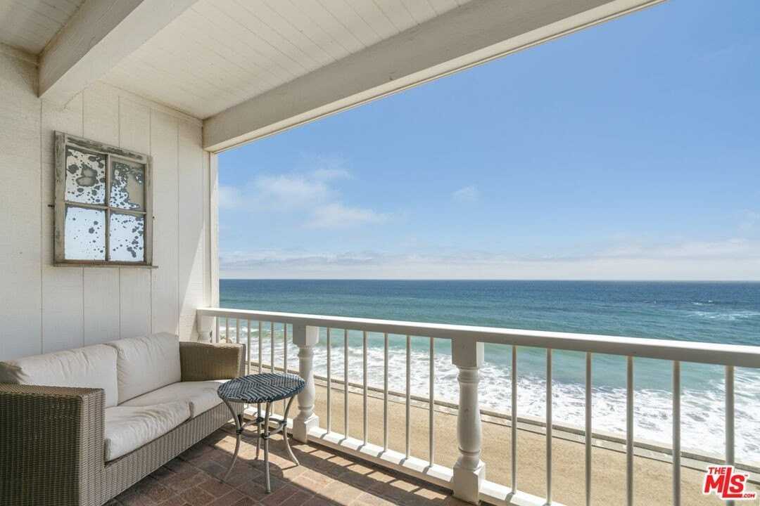 11928 South Beach Club Way - Photo 6 of 28