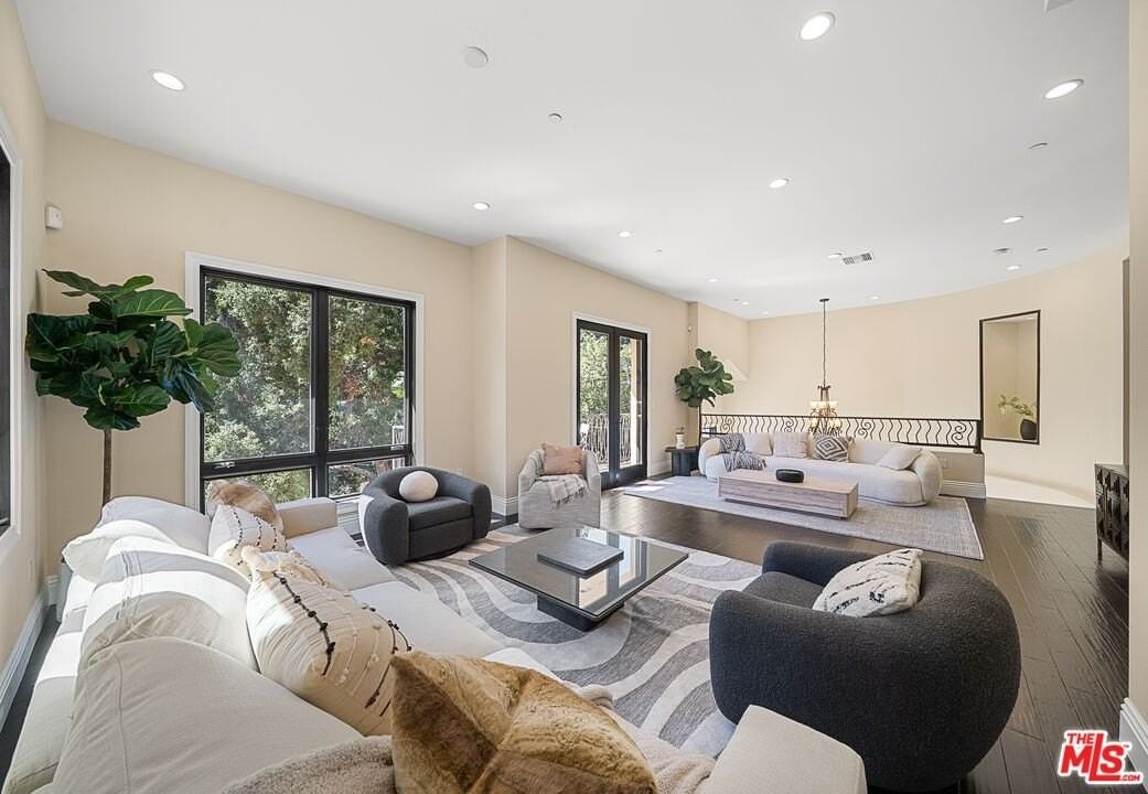 6477 Deep Dell Place - Photo 6 of 35