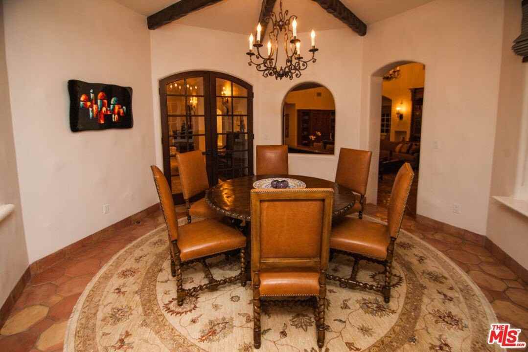 12140 Summit Circle - Photo 7 of 28