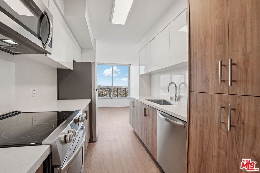 2700 Neilson Way #1516 - Photo 5 of 42