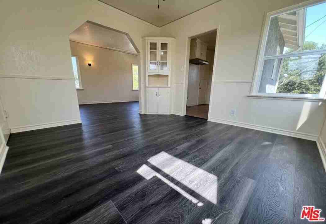 5114 1/2 4th Ave - Photo 7 of 22