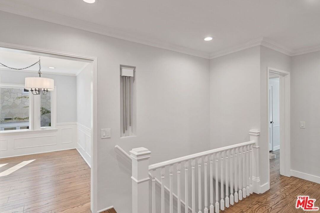 2383 Panorama Terrace - Photo 6 of 33