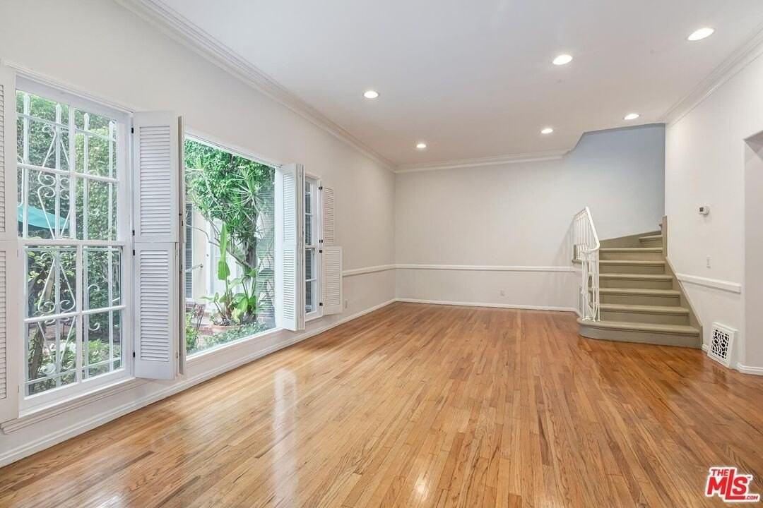 208 El Camino Drive - Photo 4 of 15