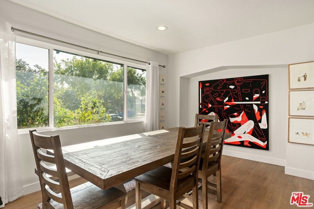 5325 9th Ave - Photo 5 of 15