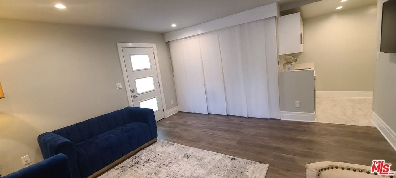 1258A Coldwater Canyon Dr - Photo 5 of 20