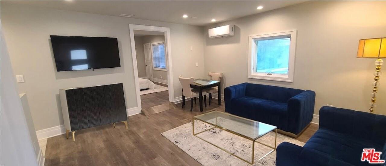 1258A Coldwater Canyon Dr - Photo 6 of 20