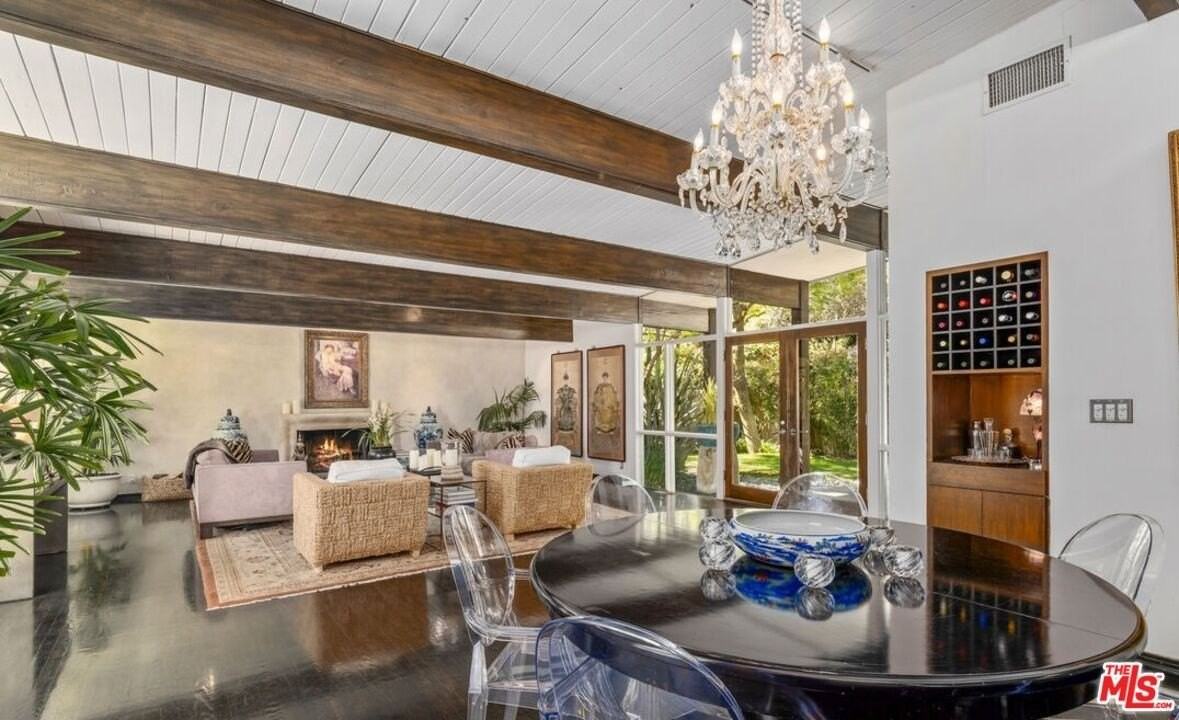 2530 Hutton Dr - Photo 6 of 29