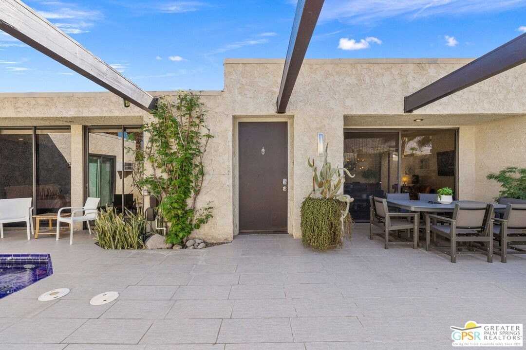 427 N Calle Rolph - Photo 2 of 50