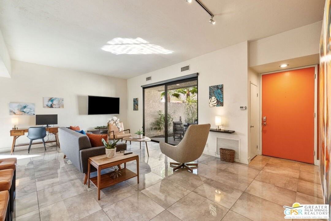 427 N Calle Rolph - Photo 5 of 50