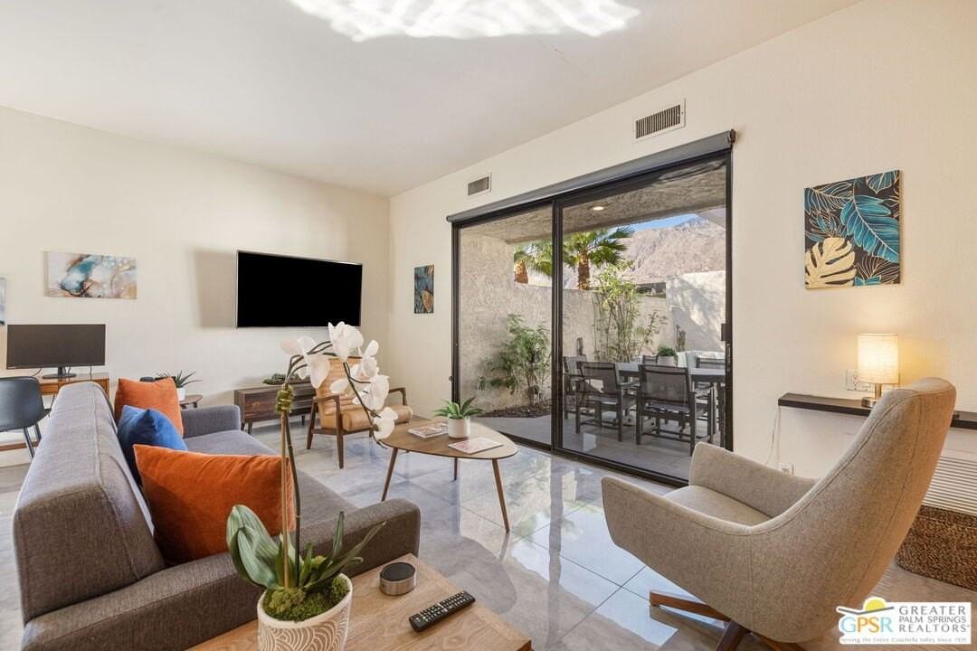 427 N Calle Rolph - Photo 6 of 50