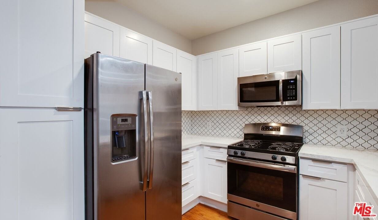 5551 W 6th St Apt 3415 #3-415 - Photo 3 of 14