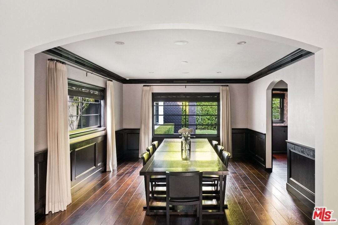 1443 North Doheny Drive - Photo 5 of 26