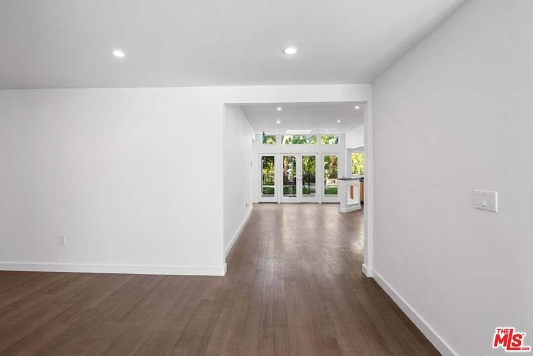 10453 Holman Avenue - Photo 7 of 50