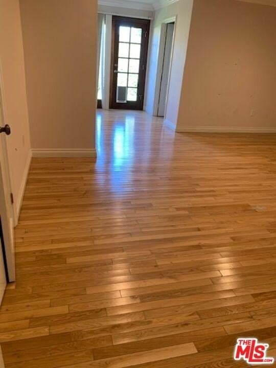 3530 South Bentley Avenue - Photo 6 of 16