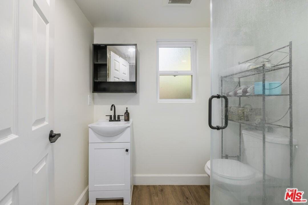 11682 Hatteras Street - Photo 4 of 8