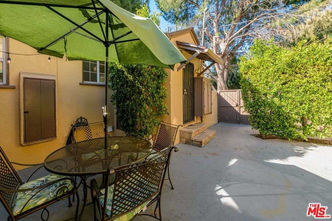 11682 Hatteras Street - Photo 5 of 8