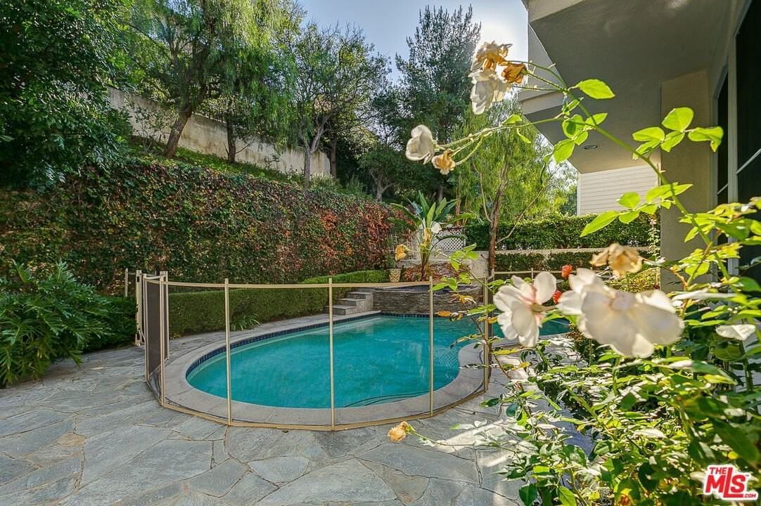 2370 Brookshire Lane - Photo 3 of 26