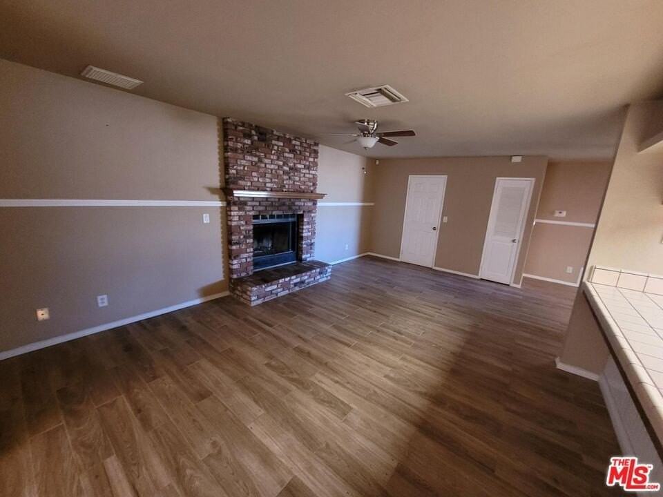 9825 Sally Avenue - Photo 5 of 13