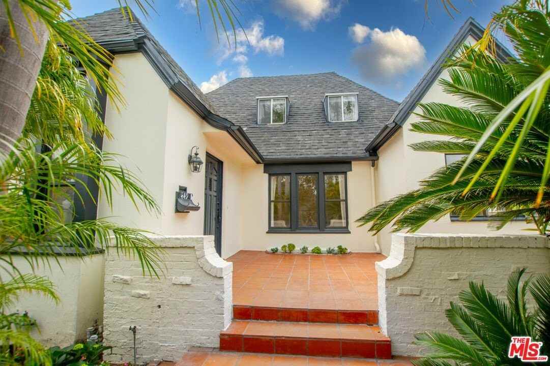 449 S Citrus Ave - Photo 3 of 28