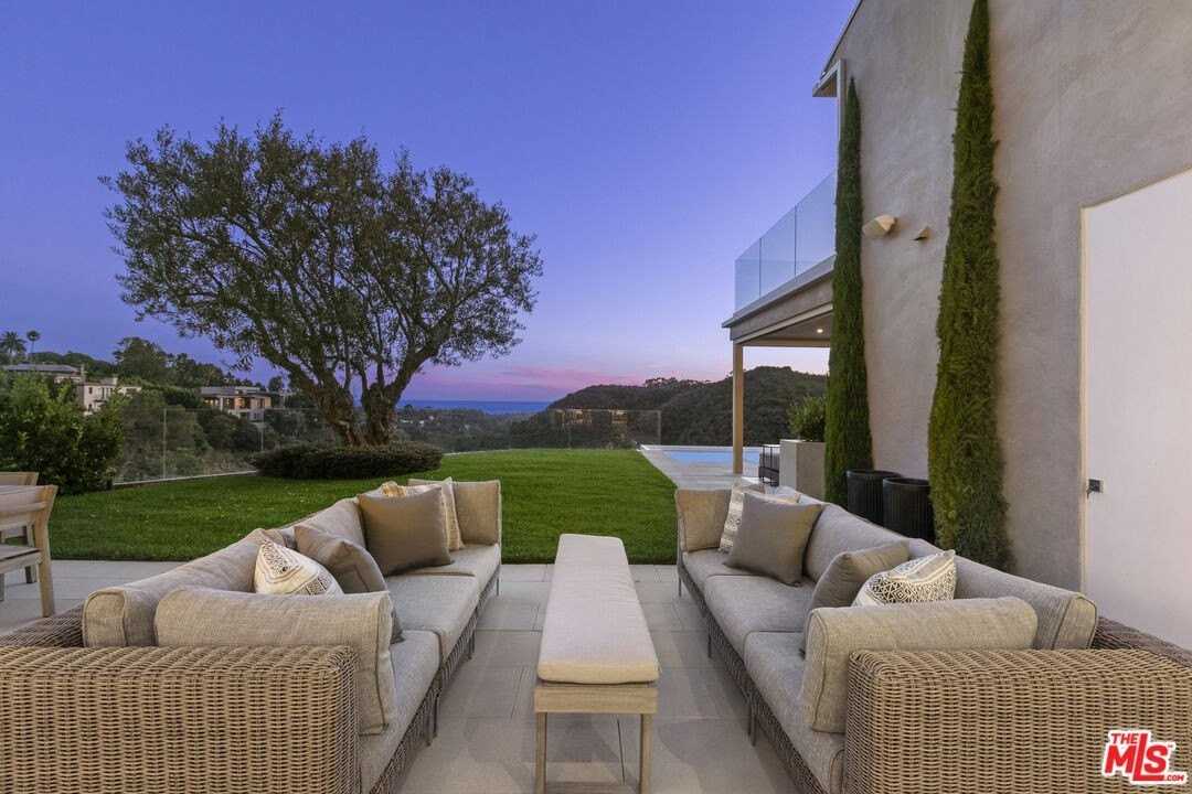 1550 Casale Road - Photo 4 of 29