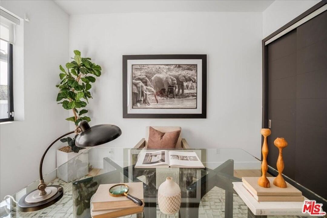 616 North Fuller Avenue - Photo 5 of 50