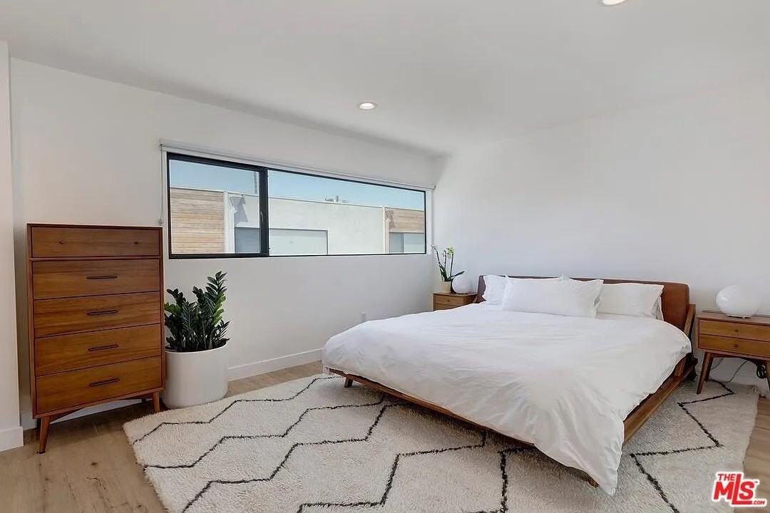 866 South Wilton Place - Photo 6 of 17