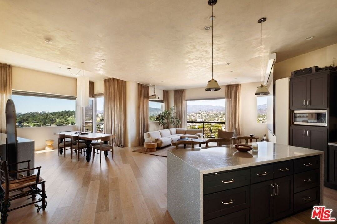 3663 Kinney Street - Photo 4 of 28