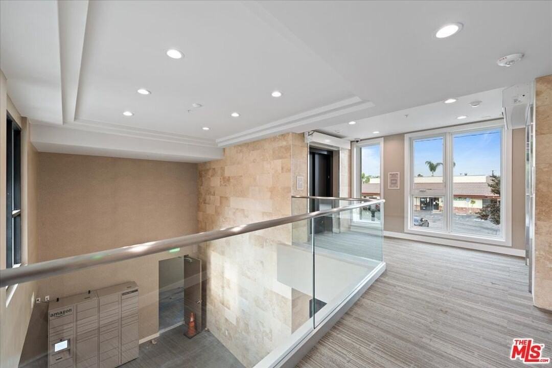 860 E Valley Blvd - Photo 3 of 19