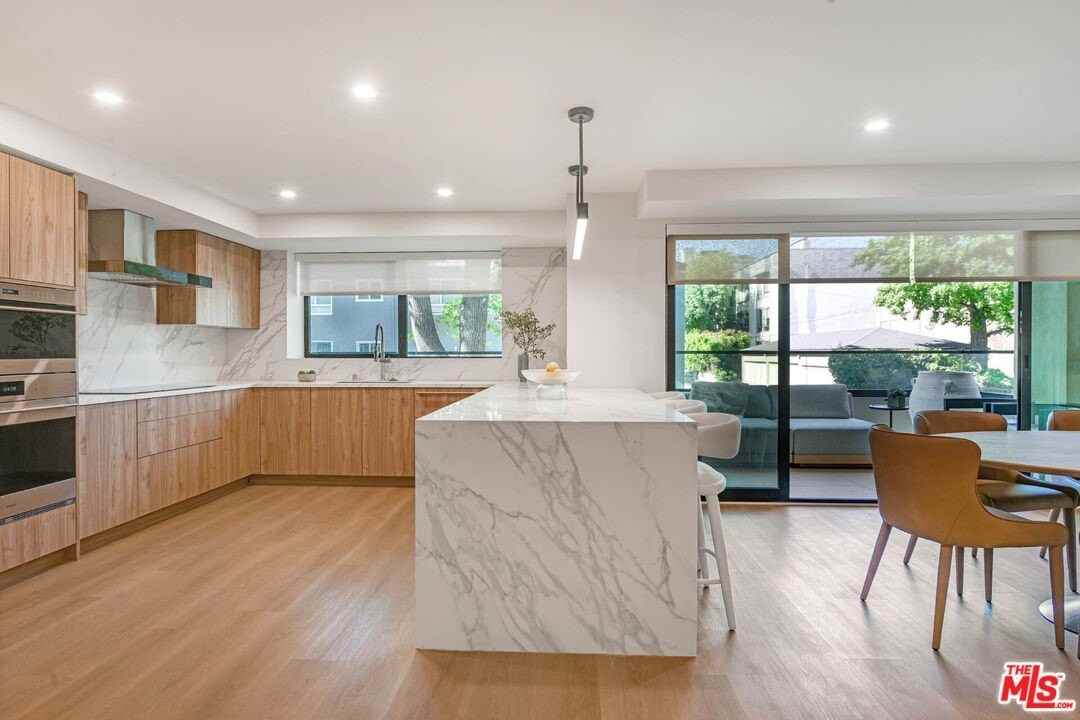 350 North Palm Drive #106 - Photo 5 of 15